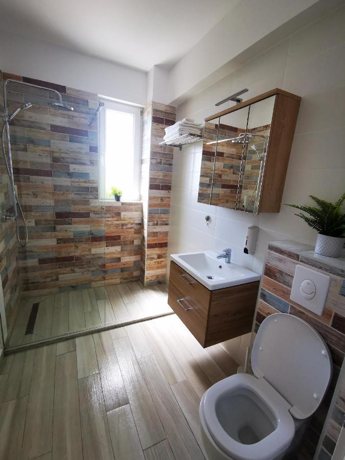 Karra Residence Timisoara - Autorizat Ministerul Turismului ภายนอก รูปภาพ